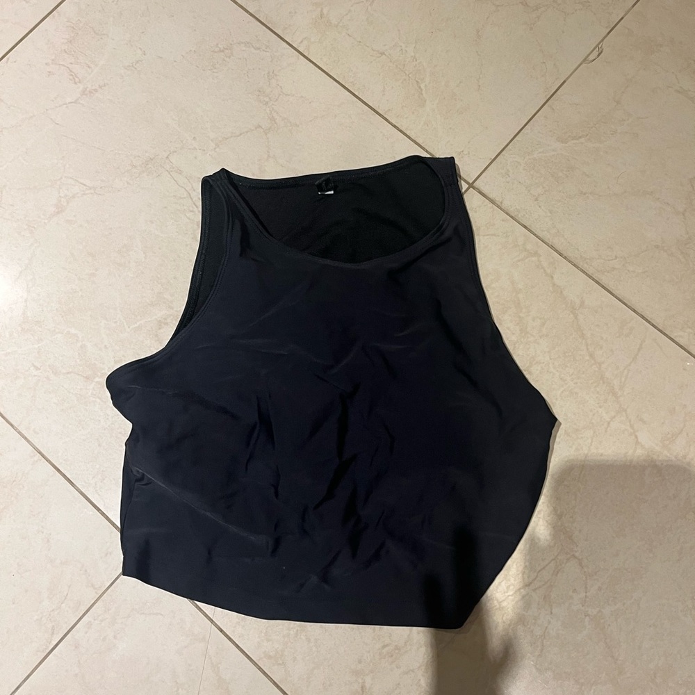 ONZIE high neck sports bra